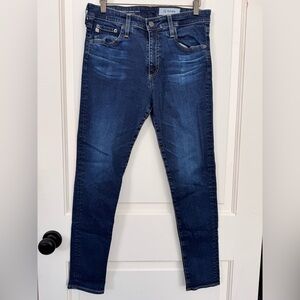 AG/Anthropologie Farrah Skinny Ankle mid-rise slightly cropped length size 30R